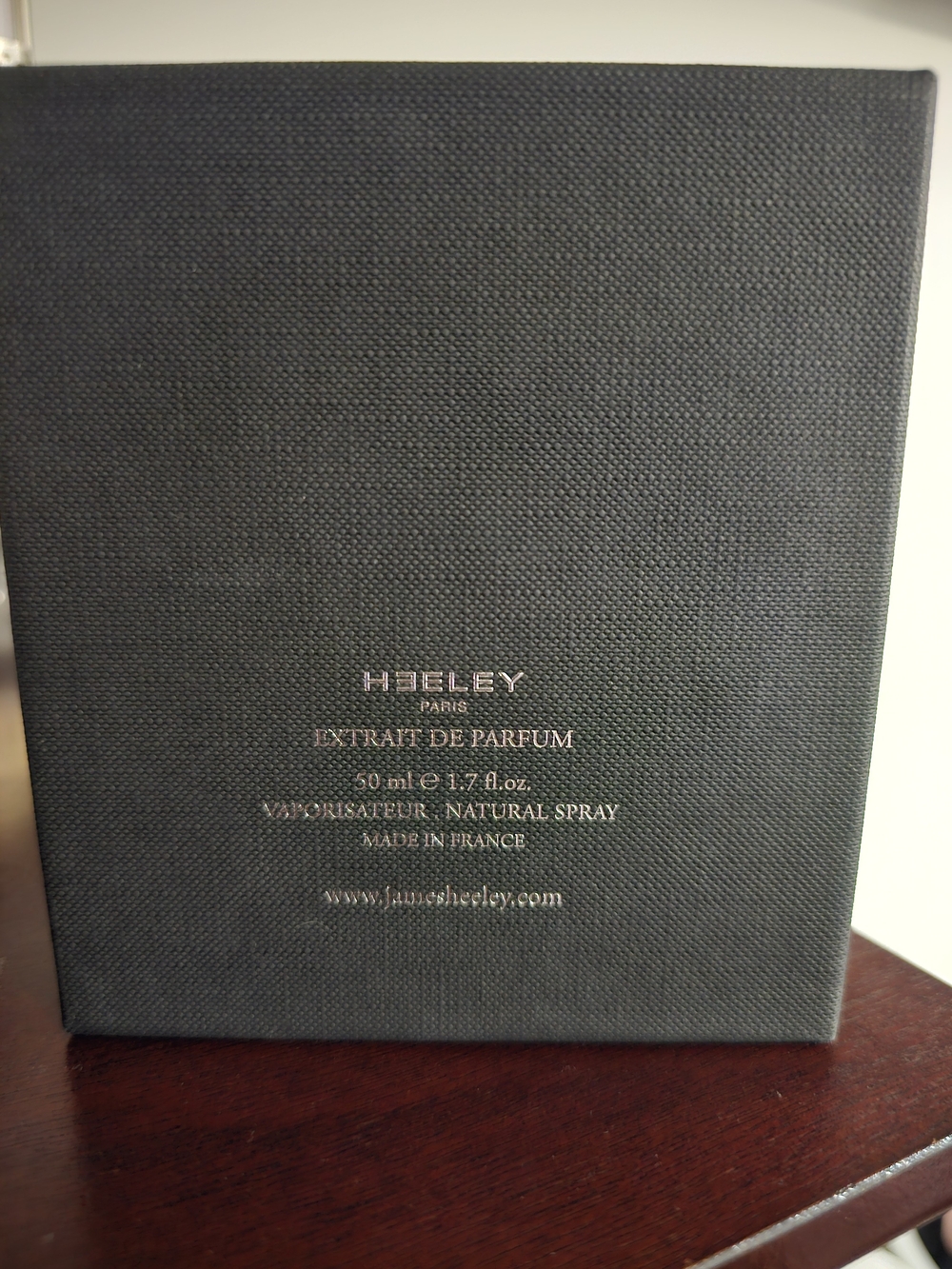 Heeley "Bubblegum Chic" Fragrance - Picture 6 of 13